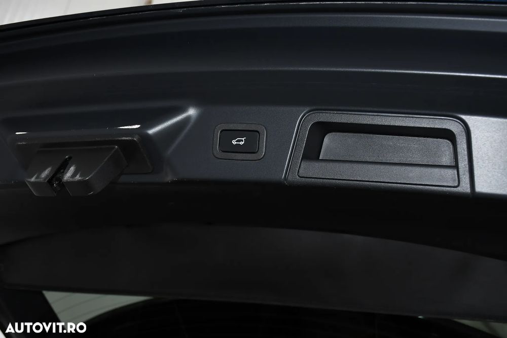 Land Rover Range Rover Velar - 34