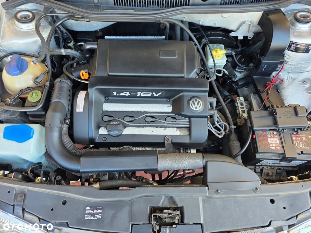 Volkswagen Golf 1.4 Comfortline - 20