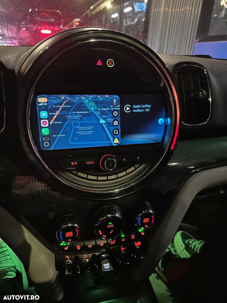 Mini Countryman - 18