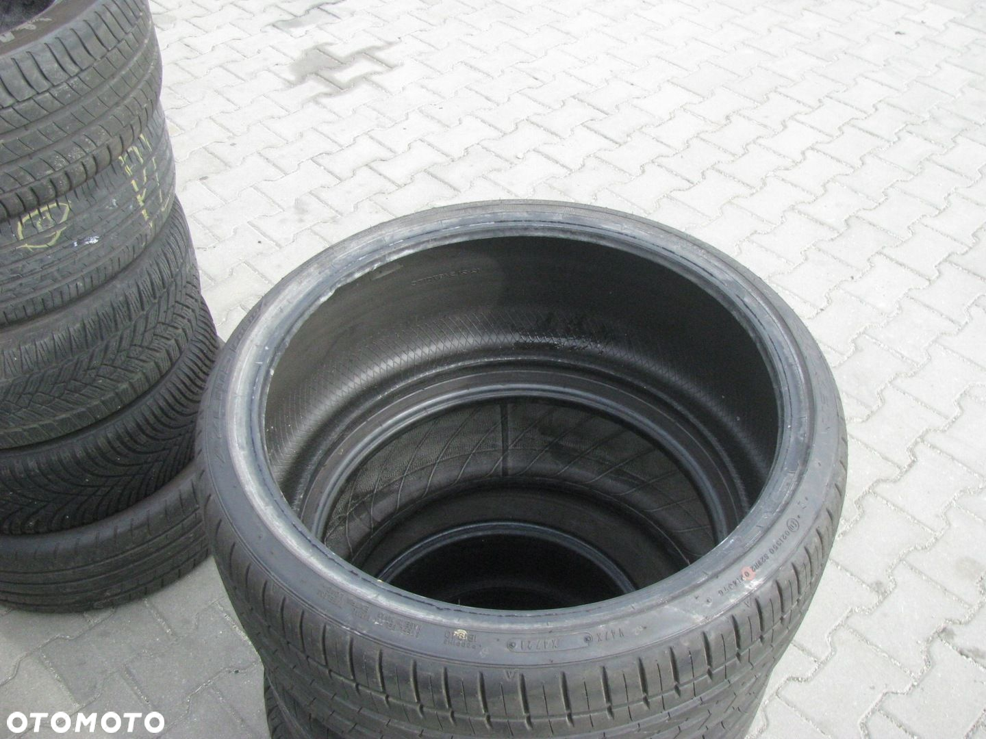 FALKEN AZENIS FK 510 225/35R20 90Y NOWA 1szt - 2