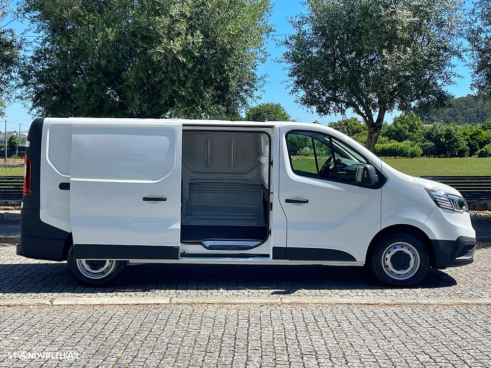 Renault Trafic 2.0 dCi Longa IVA Dedutível - 7
