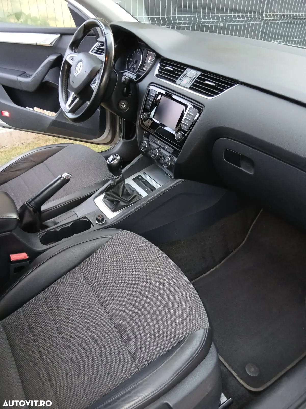 Skoda Octavia 1.6 TDI Ambiente - 11