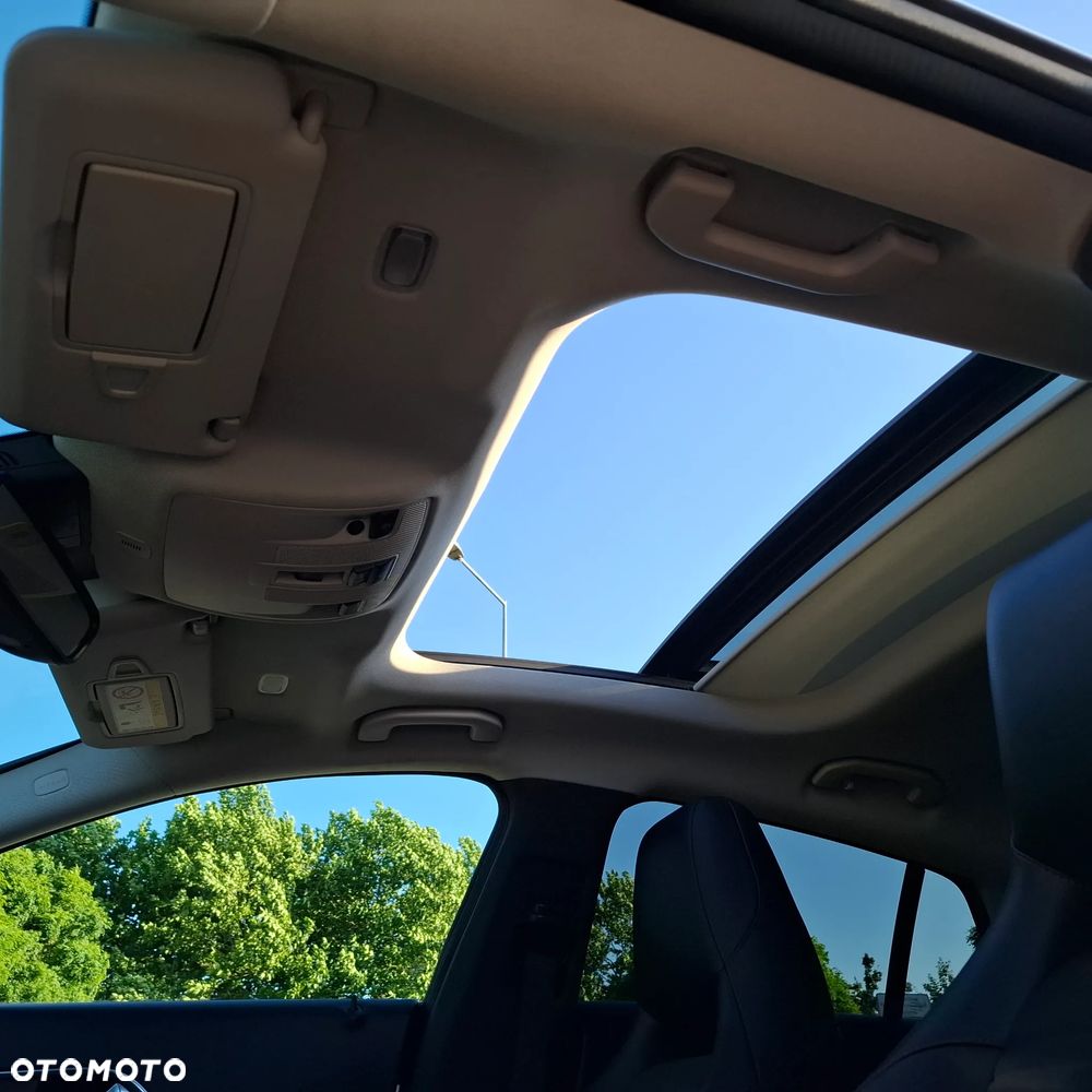 Mercedes-Benz CLA 200 AMG Line - 16