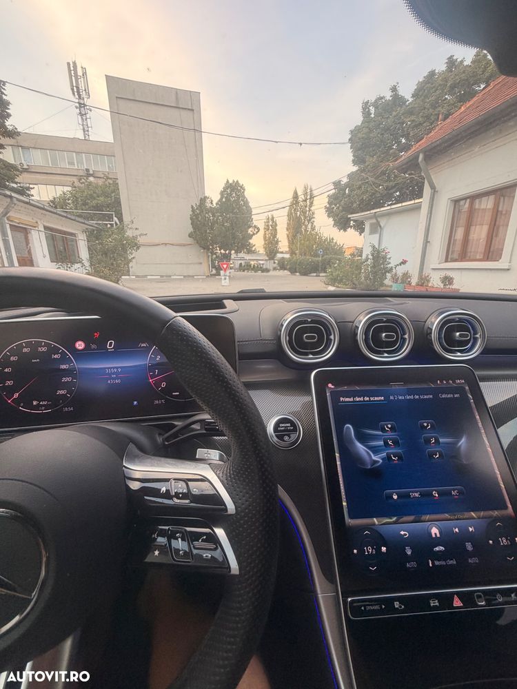 Mercedes-Benz C T-Modell 300 4MATIC MHEV - 35