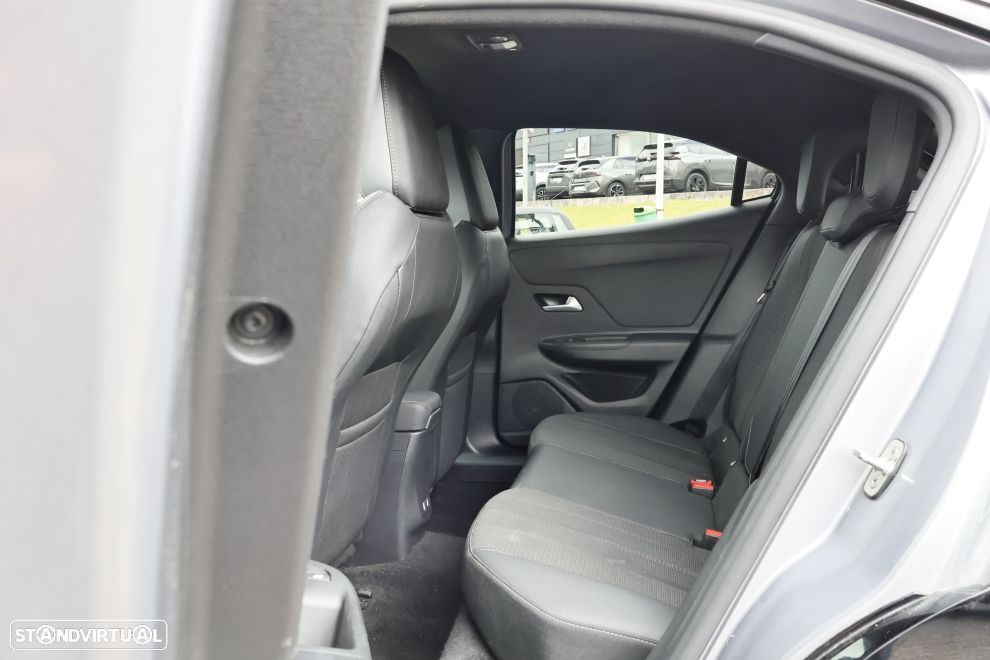 Opel Mokka 1.2 T GS - 18