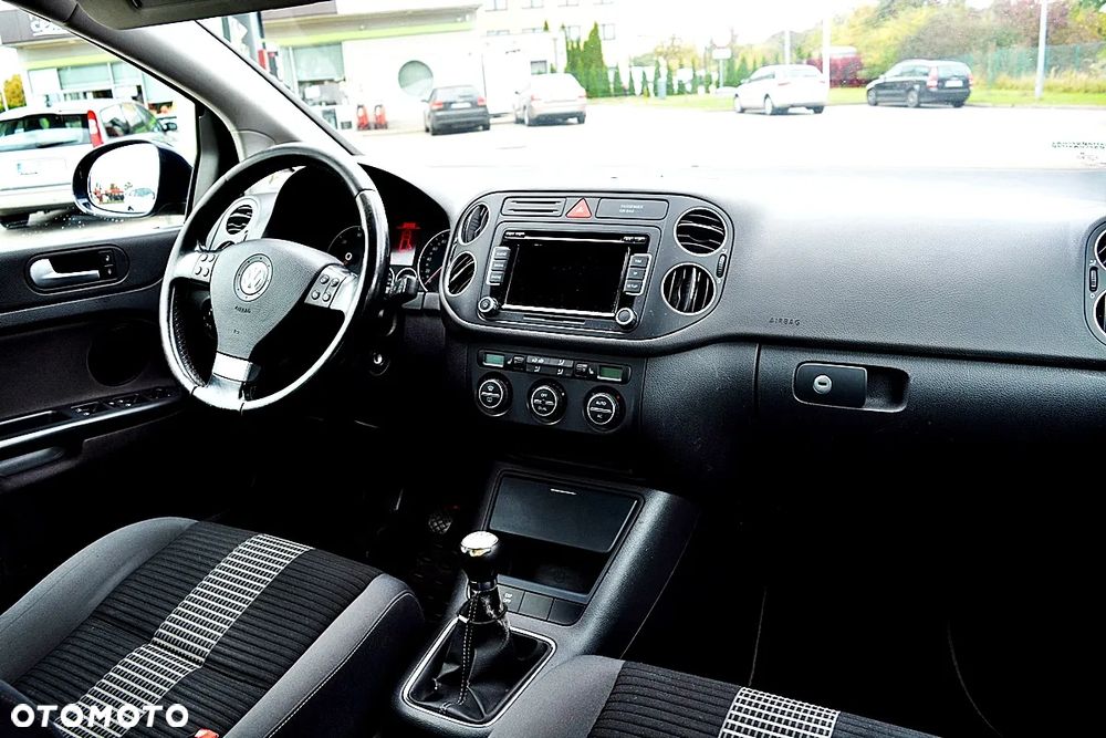 Volkswagen Golf Plus 1.9 TDI DPF United - 13