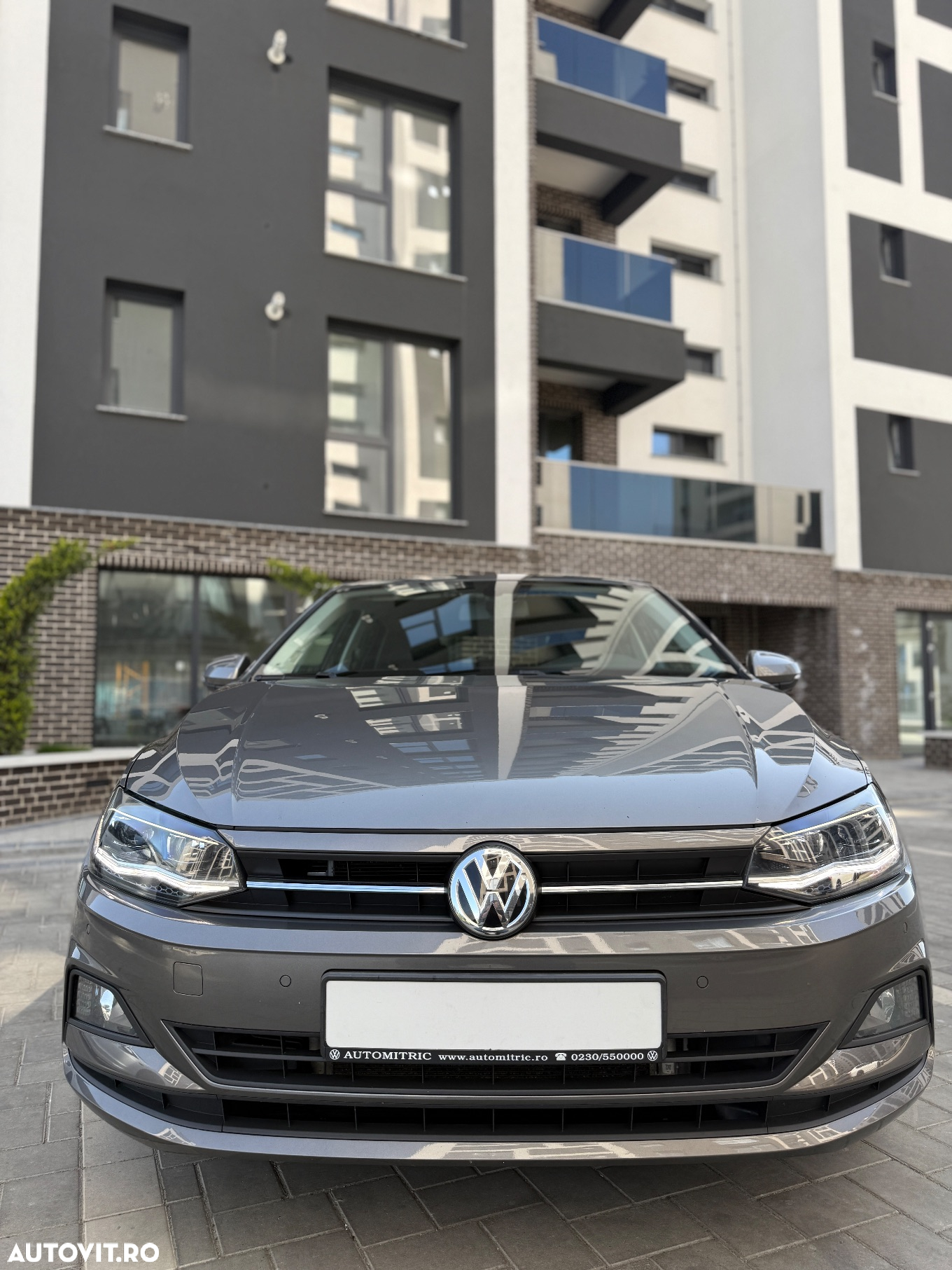Volkswagen Polo 1.0 TSI DSG Highline - 6