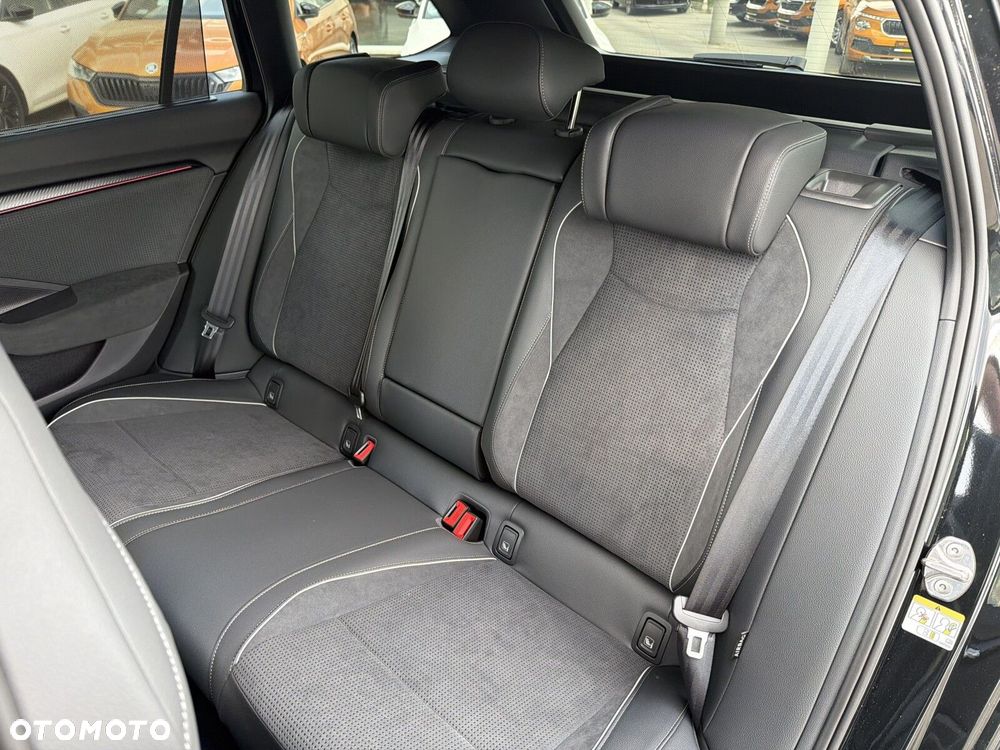 Skoda Superb 2.0 TSI 4x4 Sportline DSG - 26