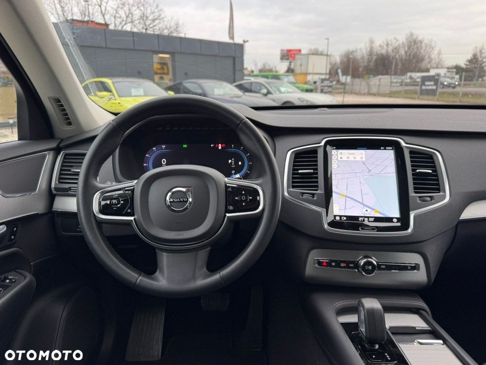 Volvo XC 90 D5 AWD Momentum 7os - 13
