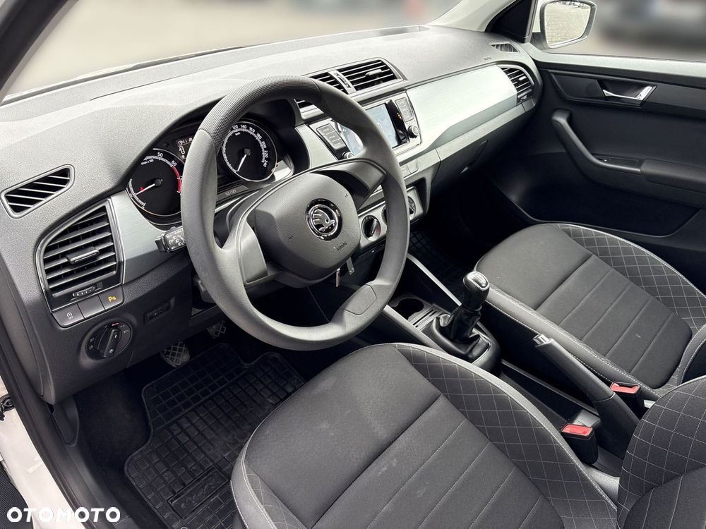 Skoda Fabia 1.0 TSI Ambition - 9