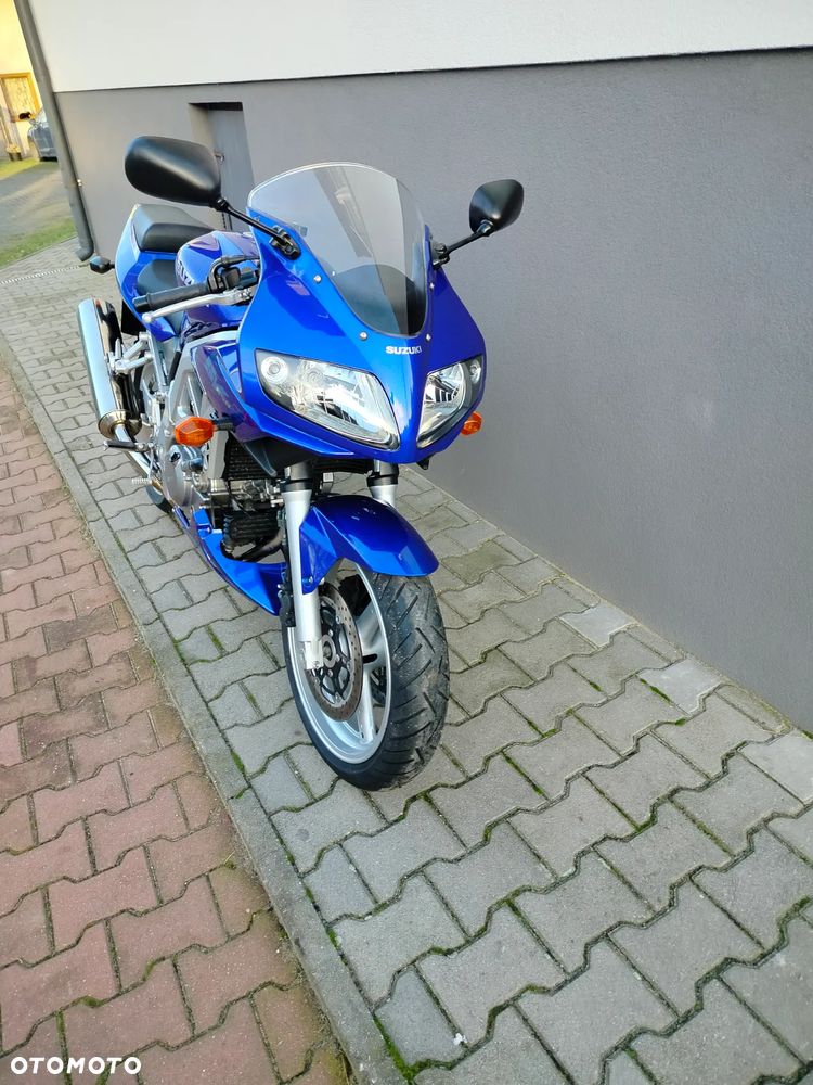 Suzuki SV - 7
