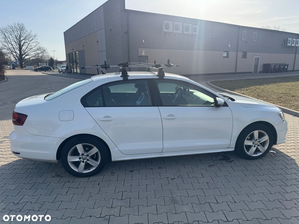 Volkswagen Jetta 1.4 TSI BMT Comfortline - 3