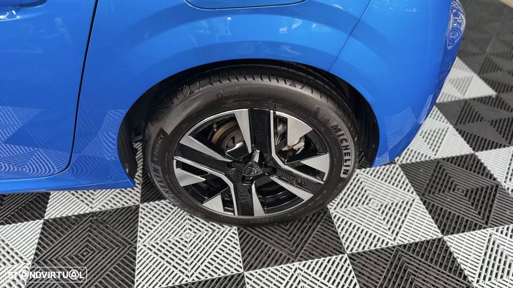 Peugeot 208 1.2 PureTech Allure - 6