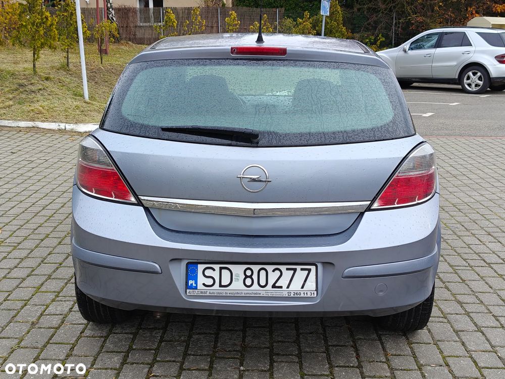 Opel Astra III 1.6 Cosmo - 12