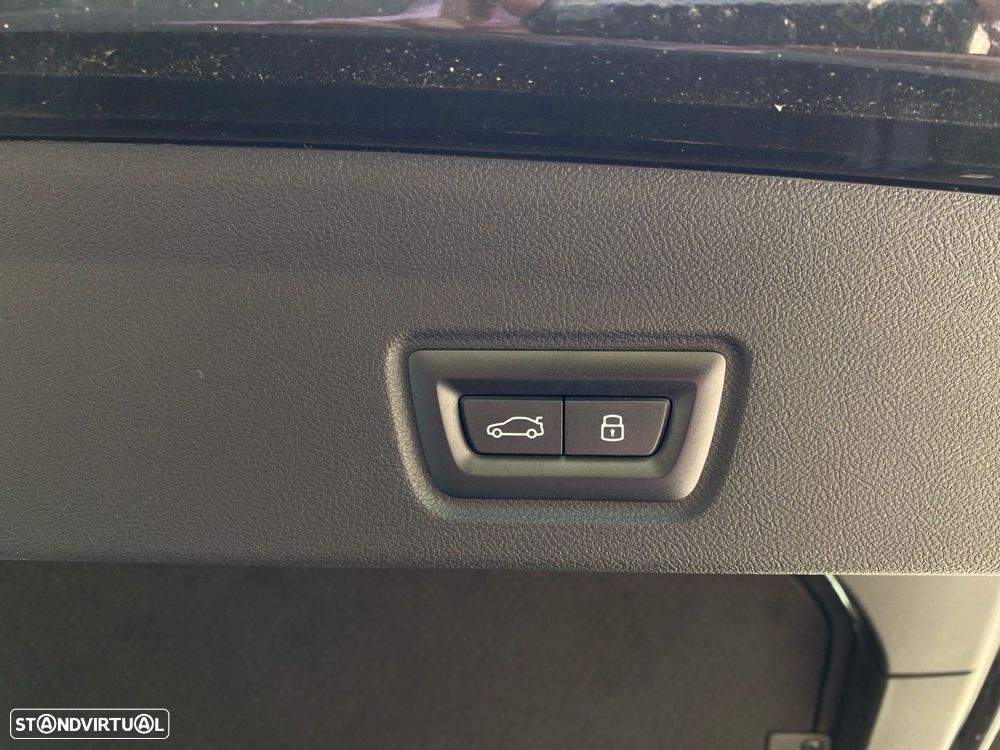 BMW i4 eDrive40 Pack Desportivo M - 22