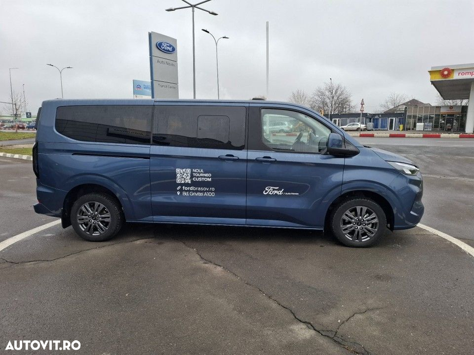 Ford Tourneo Custom - 2