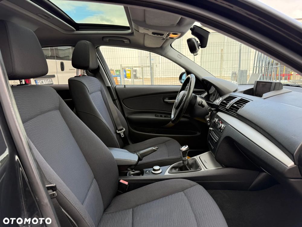BMW Seria 1 118i - 9