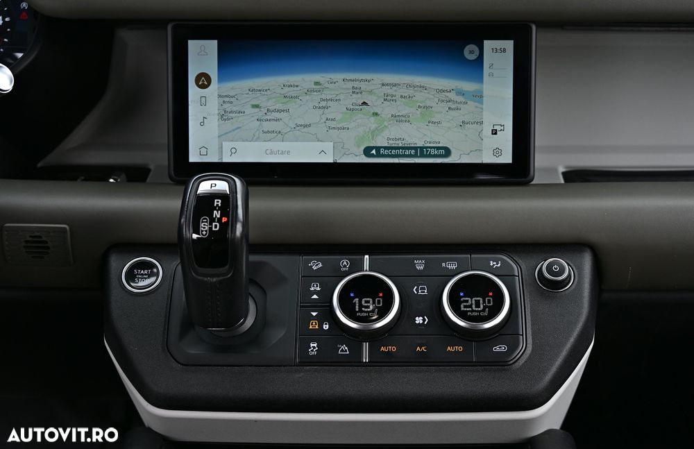 Land Rover Defender 110 3.0 D250 MHEV - 15
