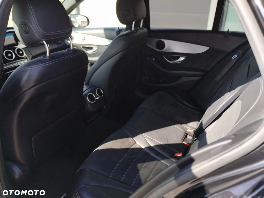 Mercedes-Benz Klasa C 220 d 9G-TRONIC AMG Line - 15