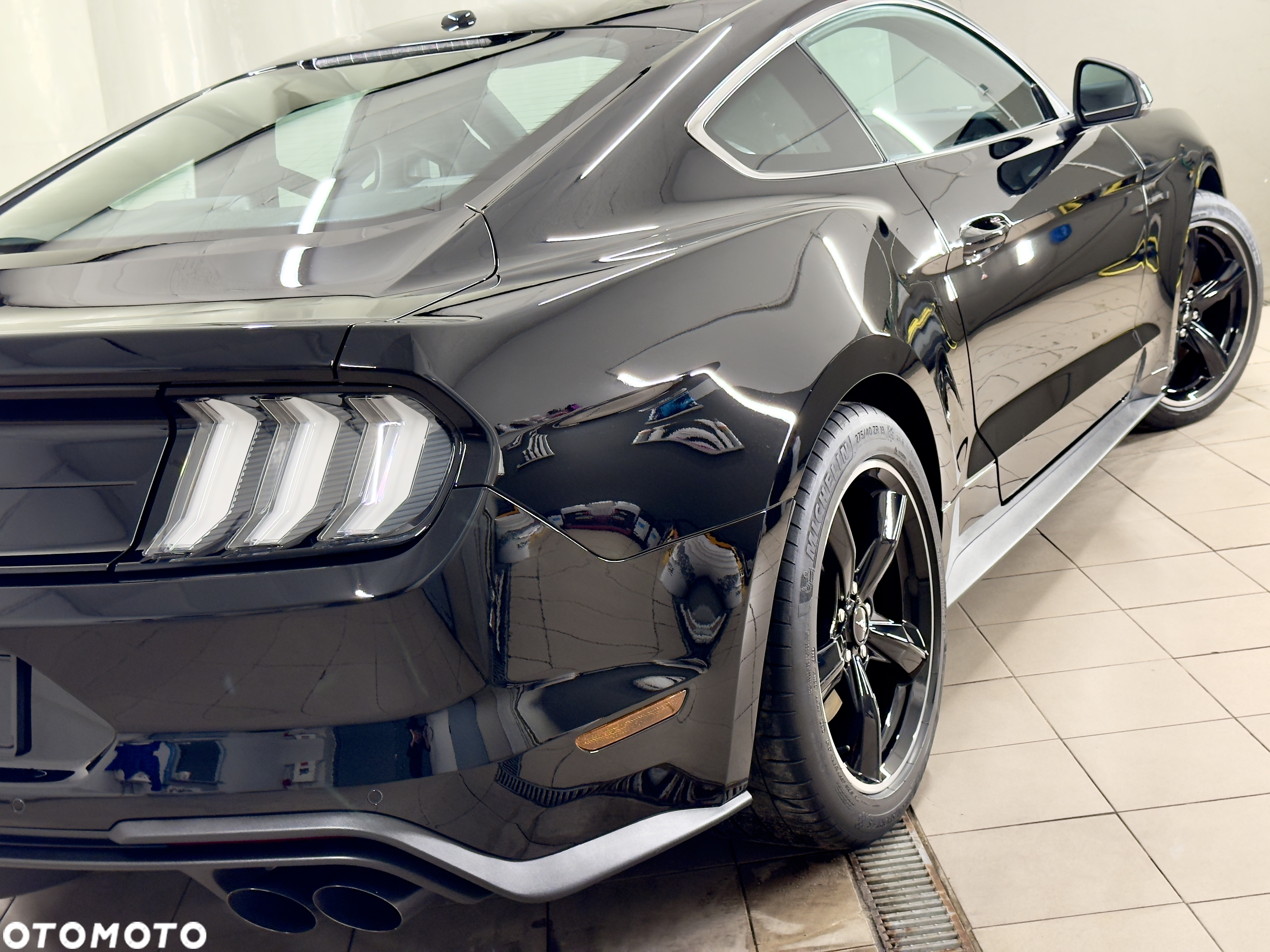 Ford Mustang 5.0 V8 Bullitt - 12