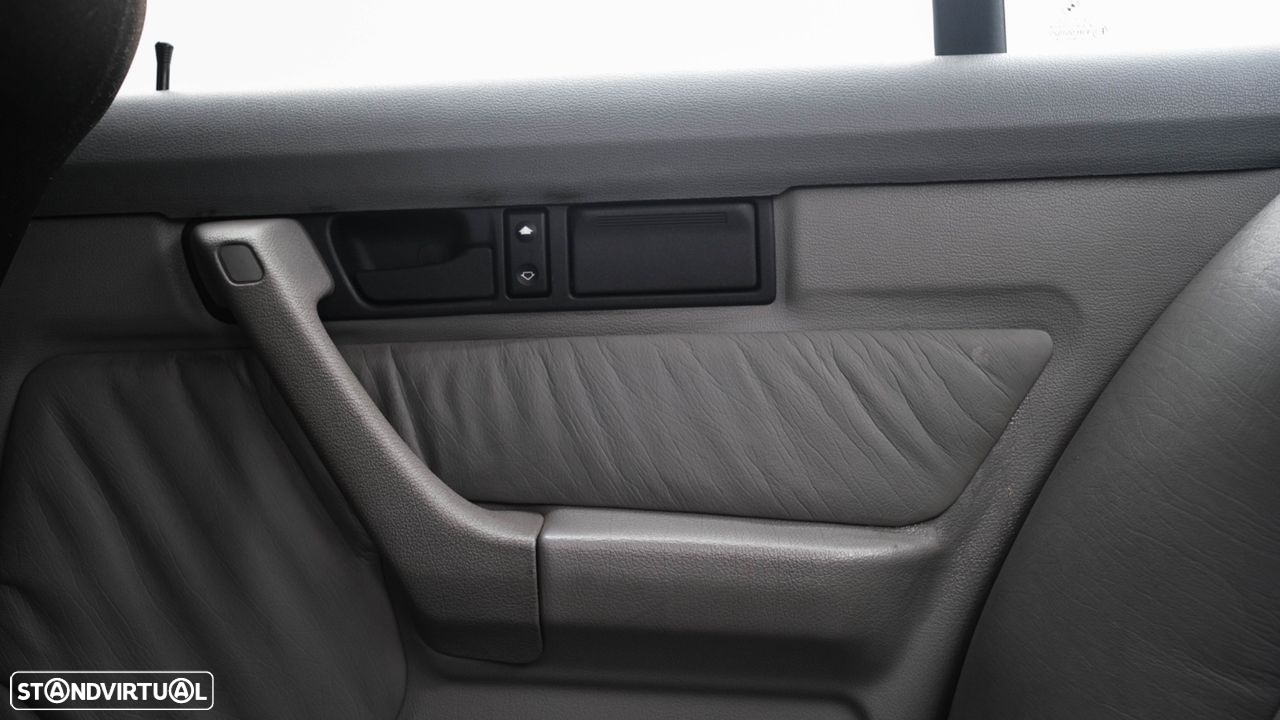 BMW 520 - 12