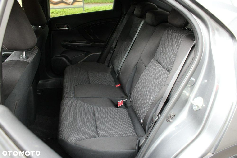 Honda Civic 1.8 Sport (Honda Connect+) - 13