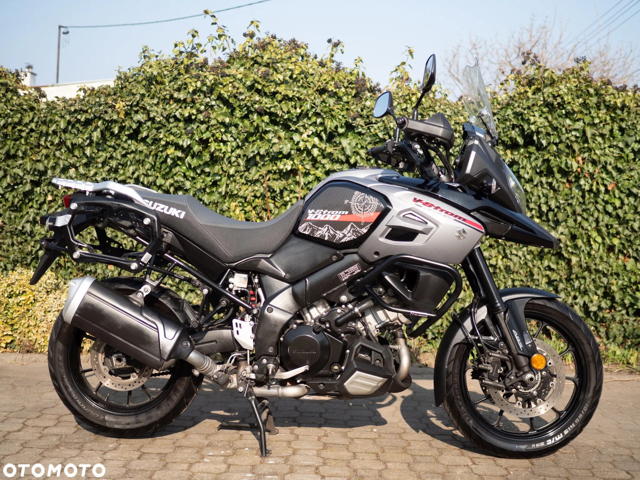 Suzuki V-STROM - 2