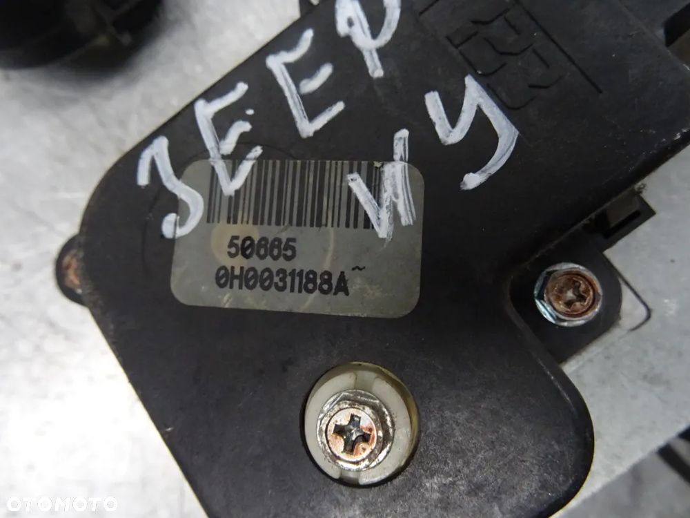JEEP CHEROKEE KJ LIBERTY 01-05 3.7 SILNICZEK NASTAWNIK NAGRZEWNICY - 5