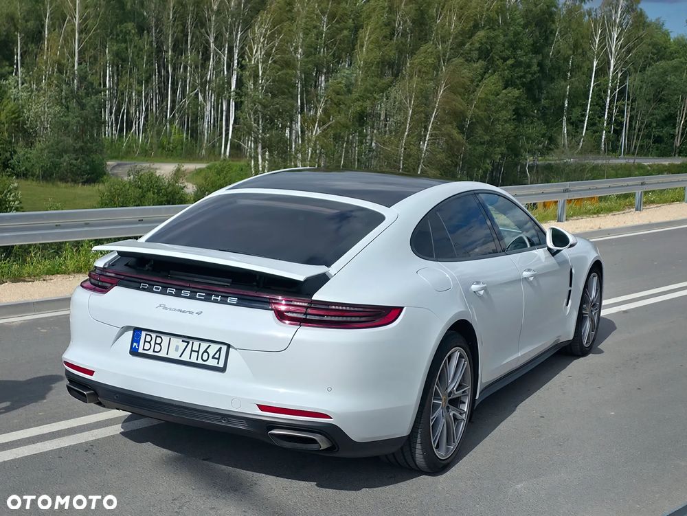 Porsche Panamera 4 Executive - 4