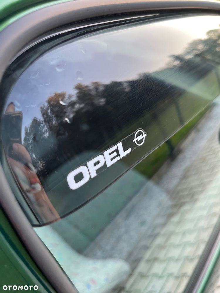 Opel Corsa - 21
