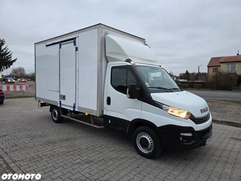 Iveco 35s14 Kontener - 1