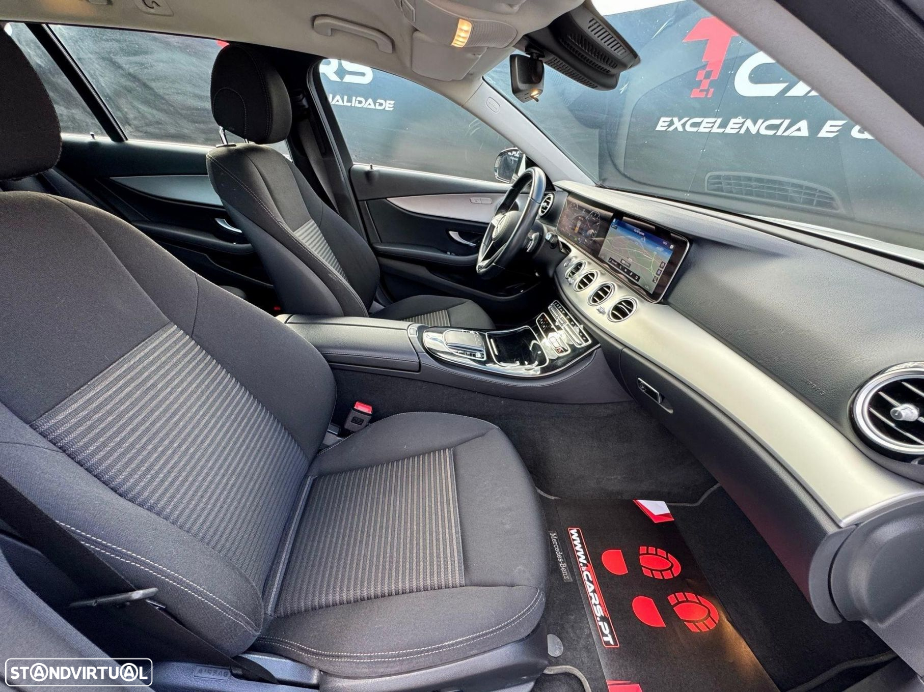 Mercedes-Benz E 300 de Avantgarde - 16
