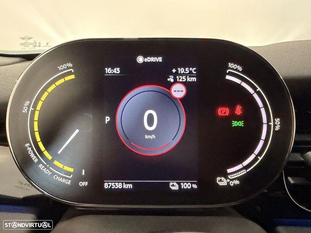 MINI 3 Portas Cooper SE - 16