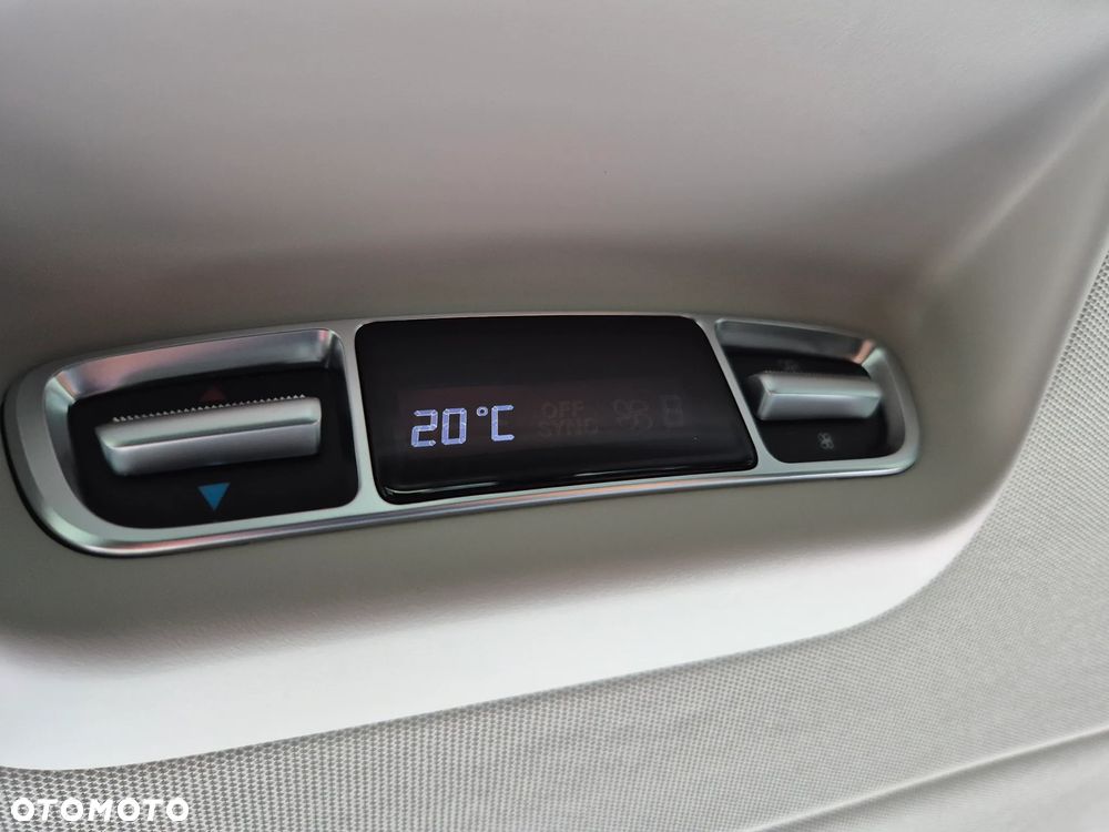 Mercedes-Benz Klasa V 250 d 9G-Tronic Avantgarde (ekstra d³) - 24