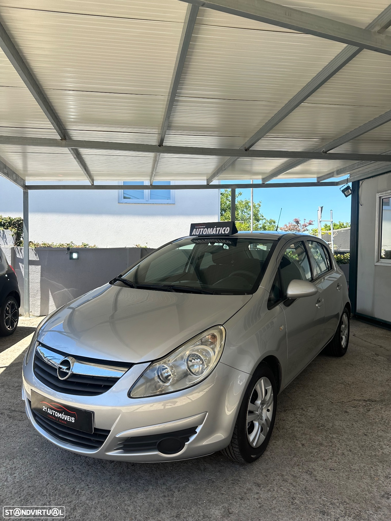 Opel Corsa 1.2 Enjoy Easytronic - 3