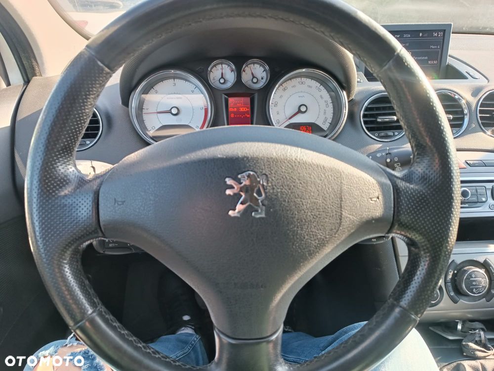 Peugeot 308 1.6 HDi Style - 14