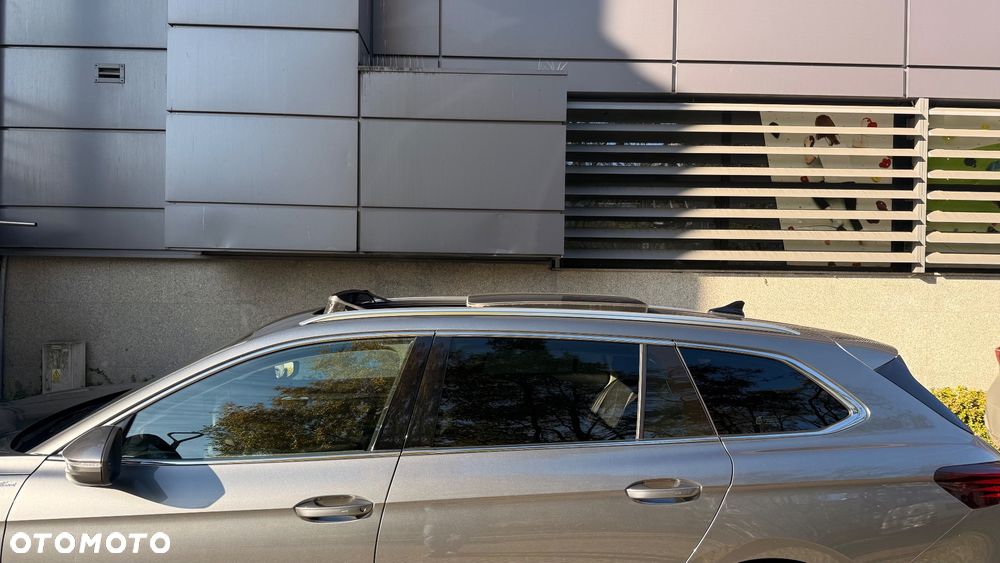 Skoda Superb 2.0 TDI SCR 4x4 L&K DSG - 10