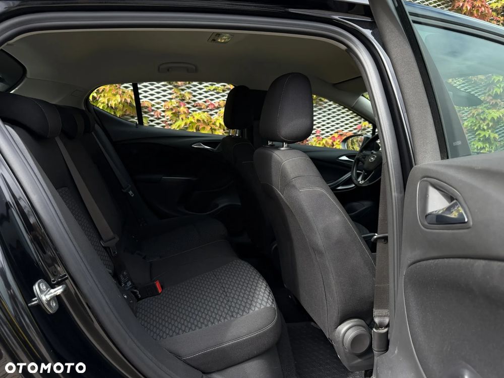 Opel Astra 1.6 CDTI Enjoy S&S - 13