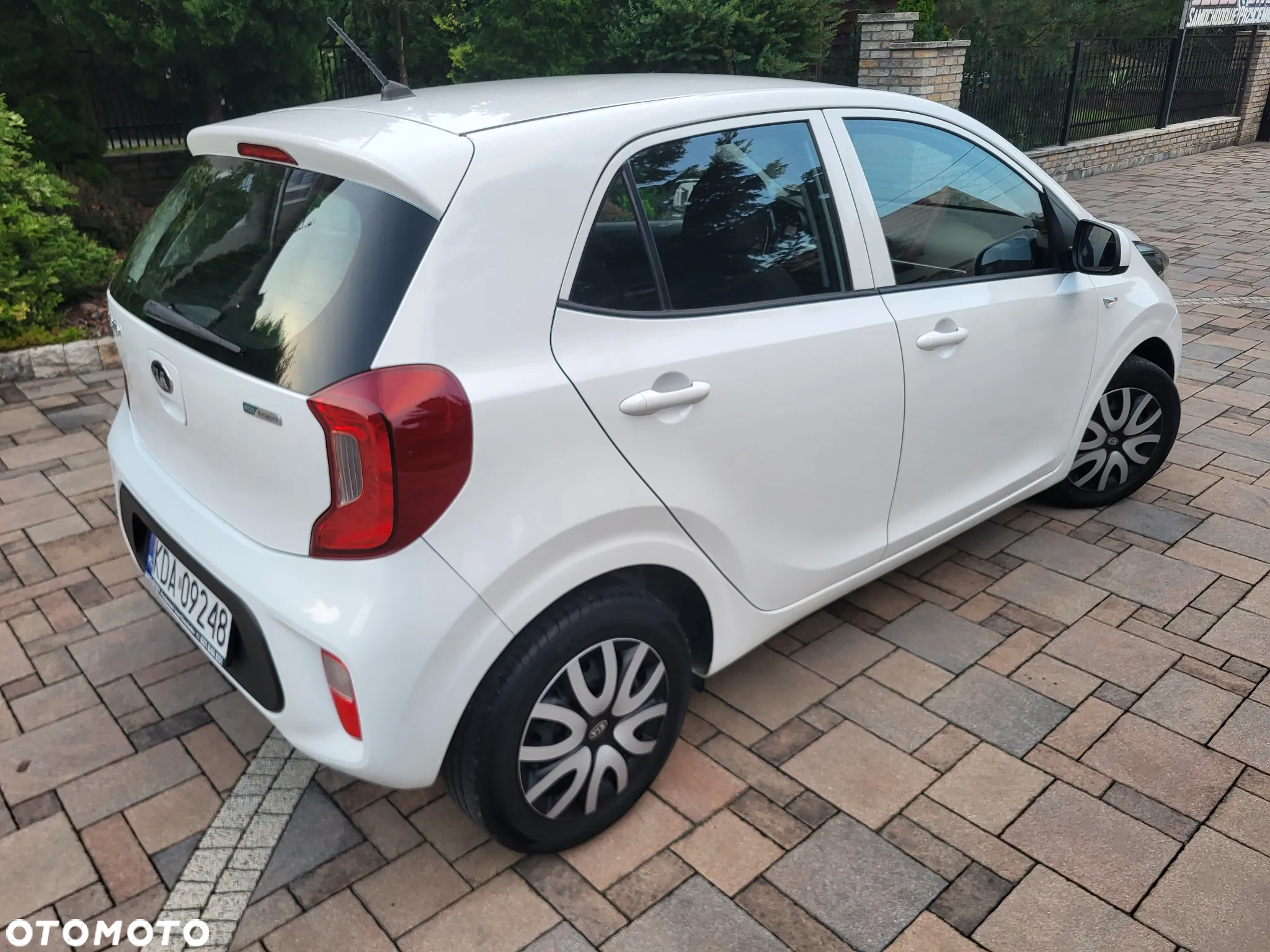 Kia Picanto 1.0 Dream-Team Edition - 8