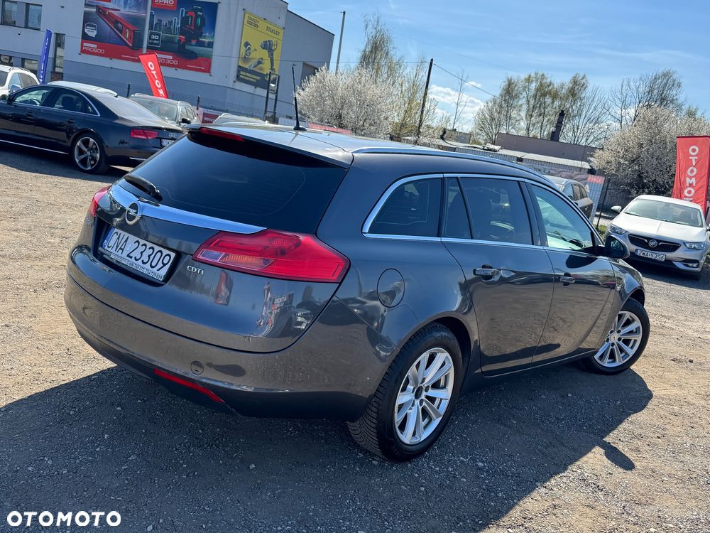Opel Insignia 2.0 CDTI - 10