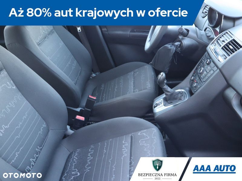 Opel Meriva - 11