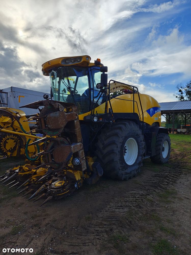 New Holland FR 9060