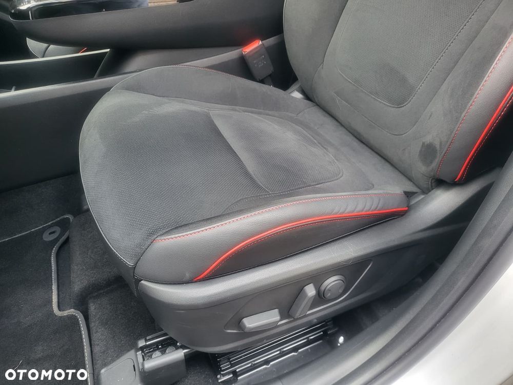 Hyundai Tucson 1.6 T-GDi PHEV N-Line 4WD - 16
