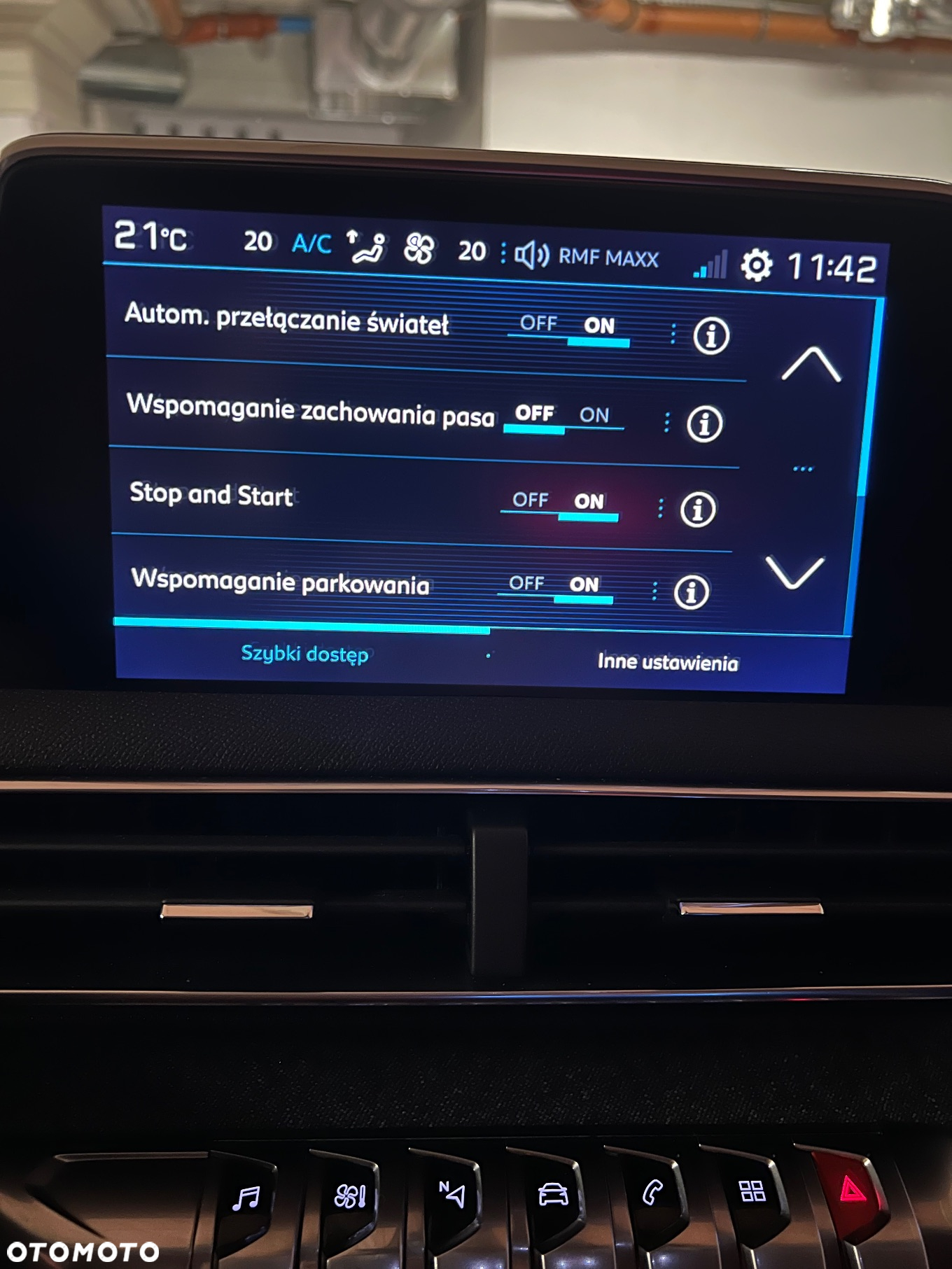 Peugeot 3008 2.0 BlueHDi Allure S&S - 30