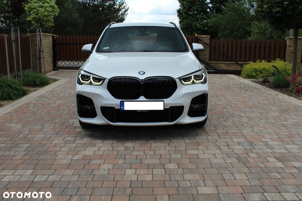 BMW X1 xDrive20i M Sport - 11