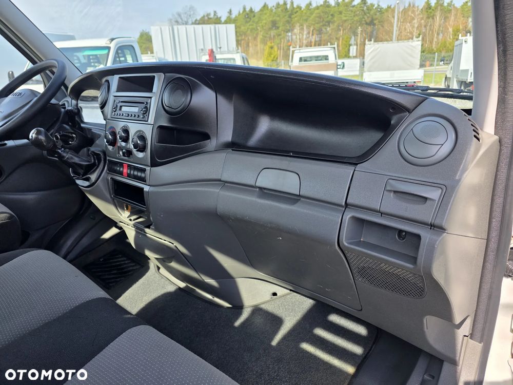 Iveco 35S13 2,3 HPI 130 KONNA SKRZYNIA 4,2M WEBASTO - 20