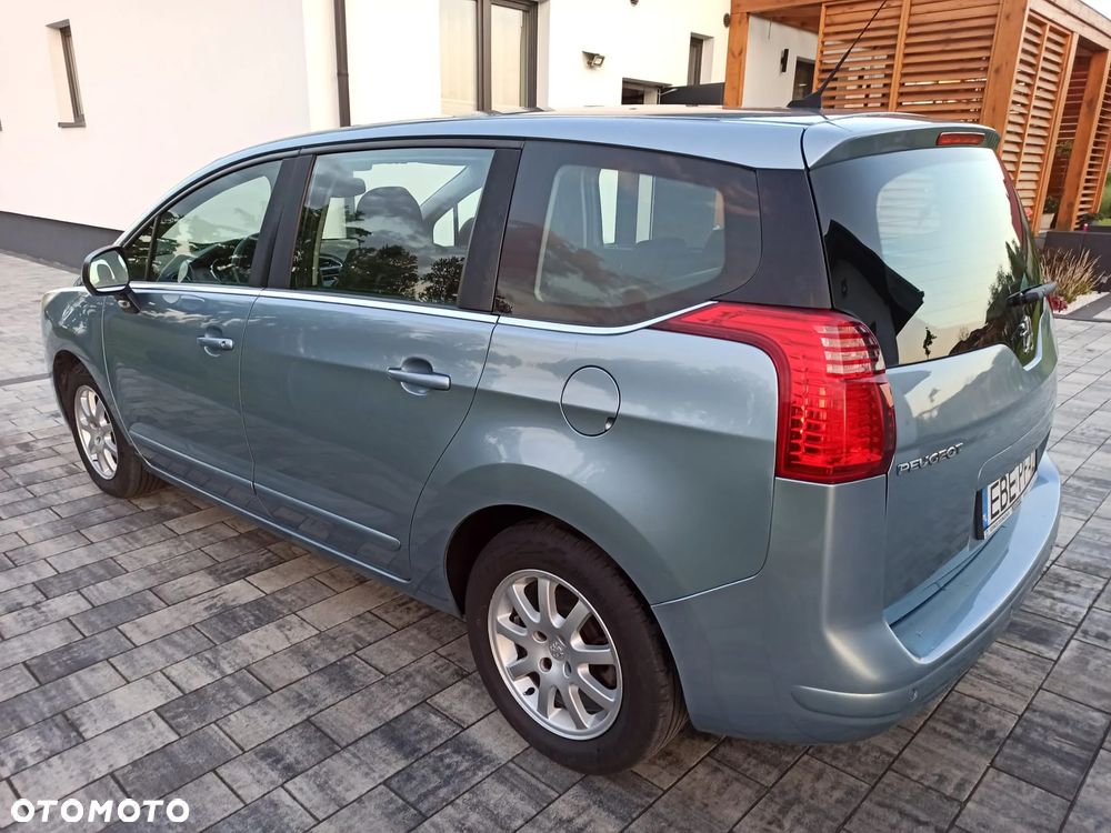 Peugeot 5008 1.6 HDi Premium - 8