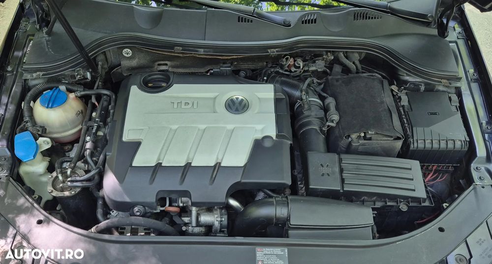 Volkswagen Passat - 17
