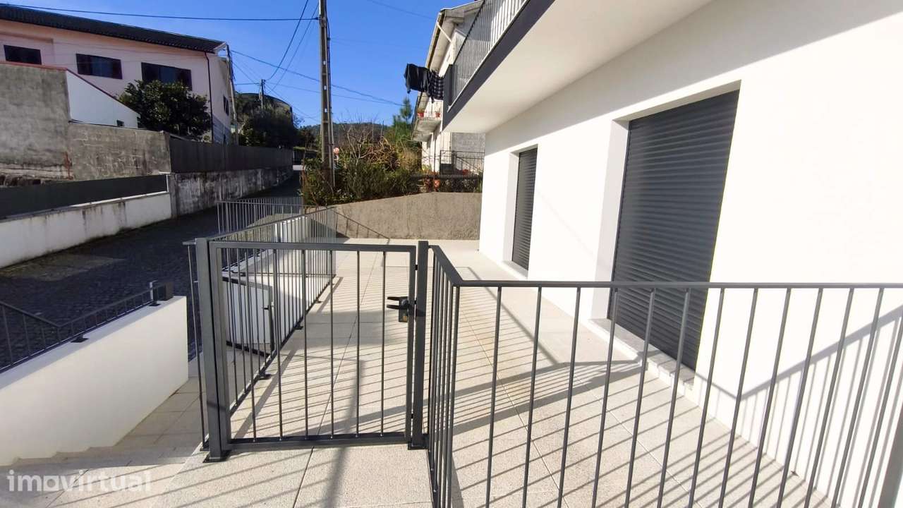 Apartamento T1 à venda em Galegos, Póvoa de Lanhoso — foto 2