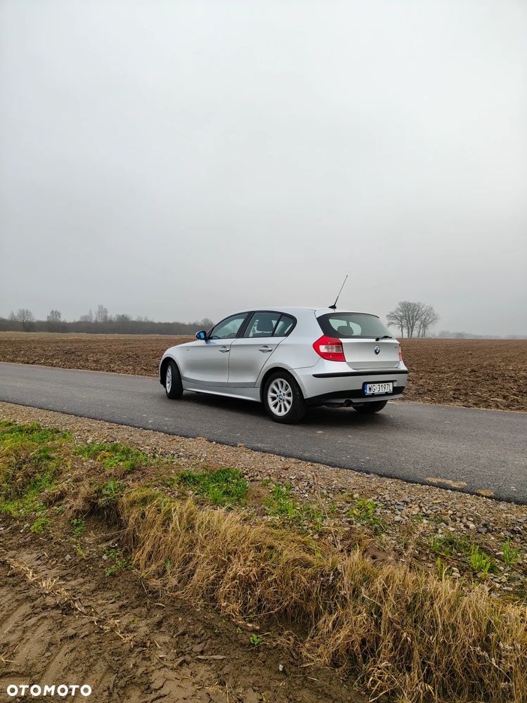 BMW Seria 1 - 2